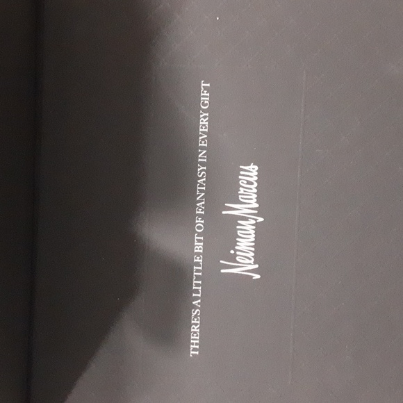 NEIMAN MARCUS GIFT BOX BLACK - Picture 7 of 7